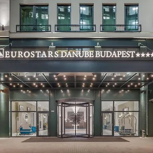 small-grand-hotel-budapest.inbudapesthotels.com/