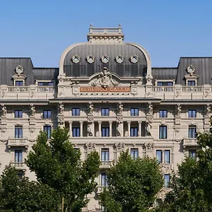 Excelsior Gallia, A Luxury Collection Hotel, Отель