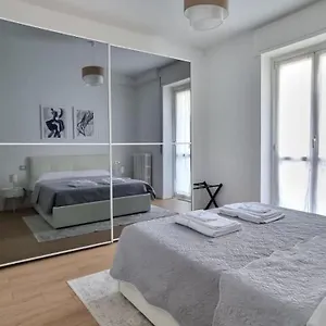 claro-apartments-milan.it-lombardy.com/