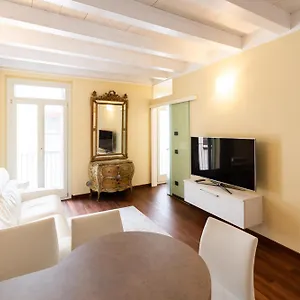 https://domus-gladius.hotelinveneto.com